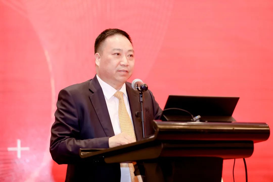 中國化纖協(xié)會七屆三次理事會擴大會議暨七屆五次常務理事會