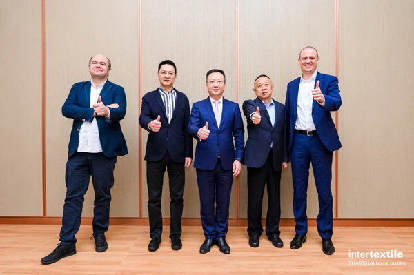蘭精攜新品亮相2023intertextile家紡展！聯(lián)手8家供應(yīng)鏈伙伴開(kāi)啟一場(chǎng)零碳之旅