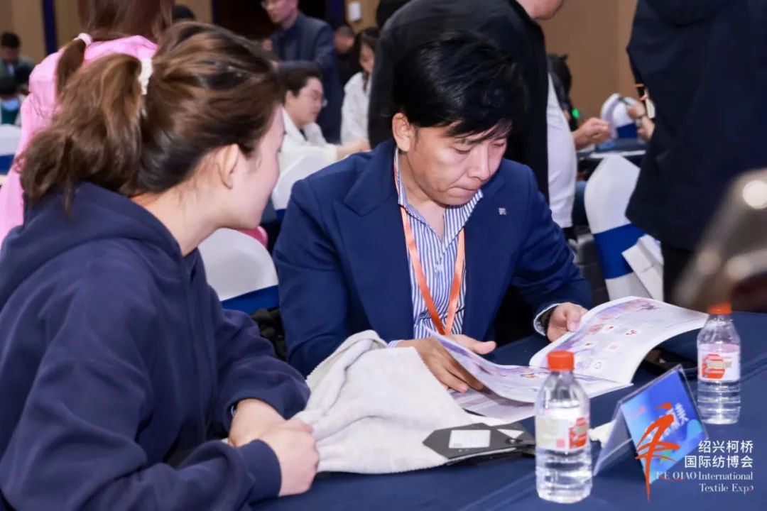 尋找中國(guó)好面料！2023中國(guó)面料之星啟動(dòng)儀式暨服裝品牌需求精準(zhǔn)對(duì)接會(huì)在柯橋召開(kāi)