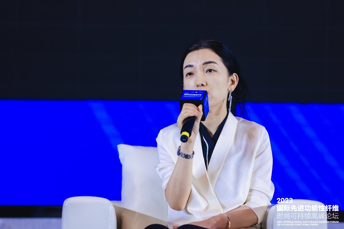 跨越經(jīng)緯 萬(wàn)物可織！2023國(guó)際先進(jìn)功能性纖維時(shí)尚可持續(xù)高峰論壇共話材料創(chuàng)新發(fā)展