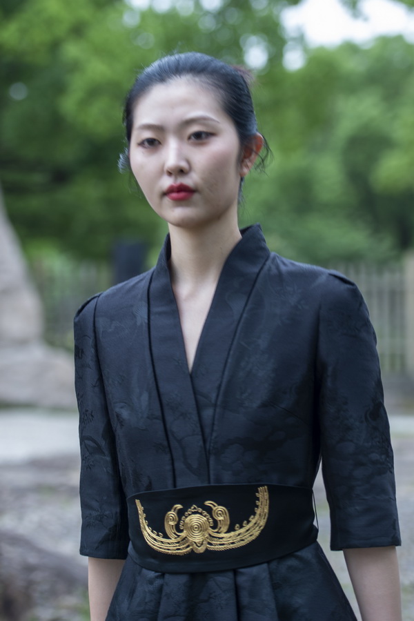 &ldquo;CHOICE YIN&rdquo;驚艷河姆渡，演繹遠(yuǎn)古文明與現(xiàn)代時(shí)尚與的對(duì)話