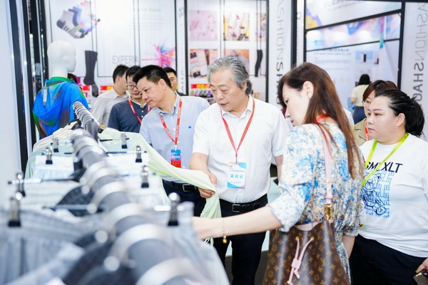 創(chuàng)新而來(lái) 向好而生 第五屆中國(guó)（紹興）紡織新材料展成功舉辦