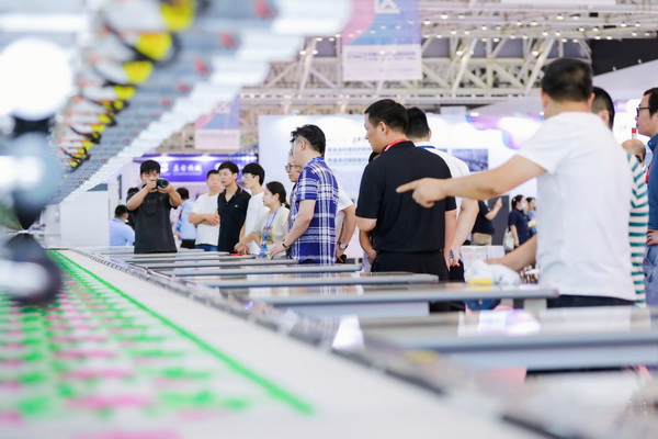 創(chuàng)新而來(lái) 向好而生 第五屆中國(guó)（紹興）紡織新材料展成功舉辦