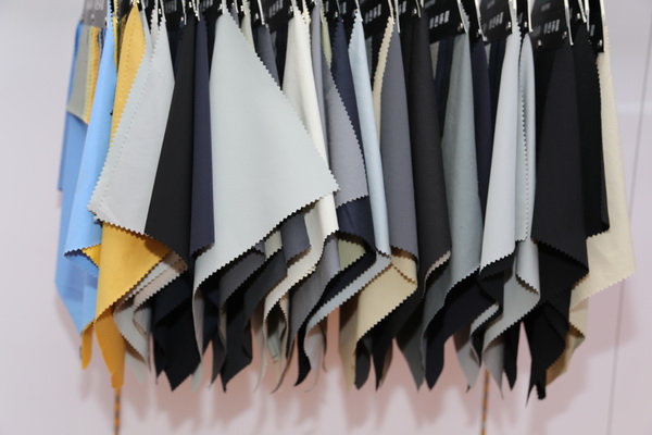 時尚褲裝面料，盡在英倫紡織