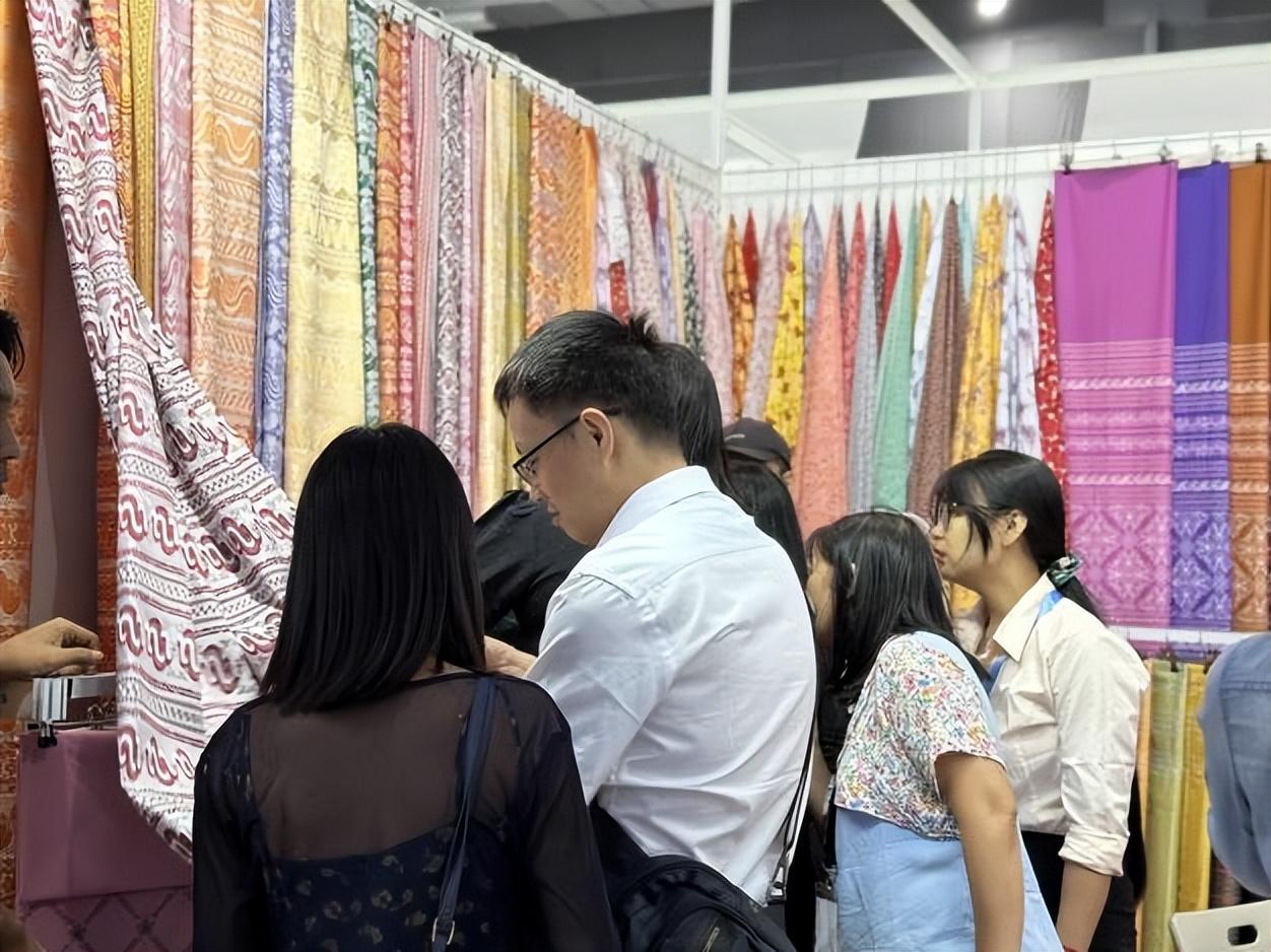 共創(chuàng)中緬紡織新時(shí)代，2023年浙江國際貿(mào)易（緬甸）展覽會(huì)圓滿收官