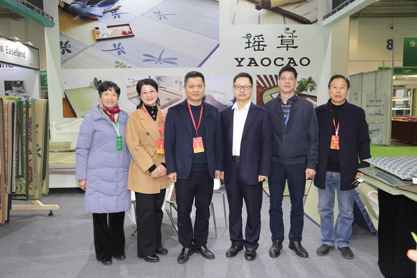 傳承與創(chuàng)新，&ldquo;瑤草&rdquo;家居首次參加夏博會(huì)，倍受追捧