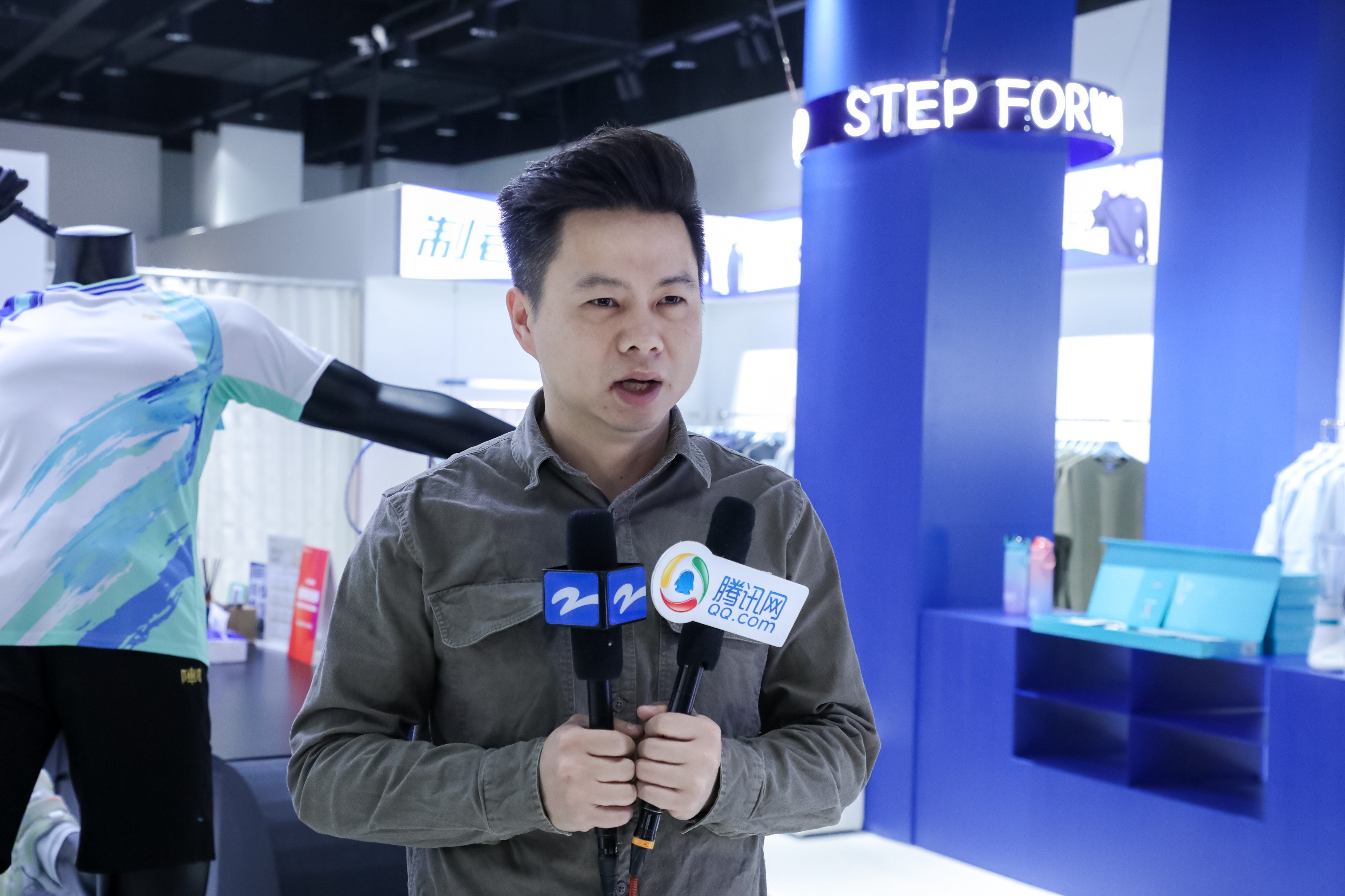 YLI外里全國首店 用運(yùn)動(dòng)與藝術(shù)帶你打破&ldquo;野蠻邊界&rdquo;