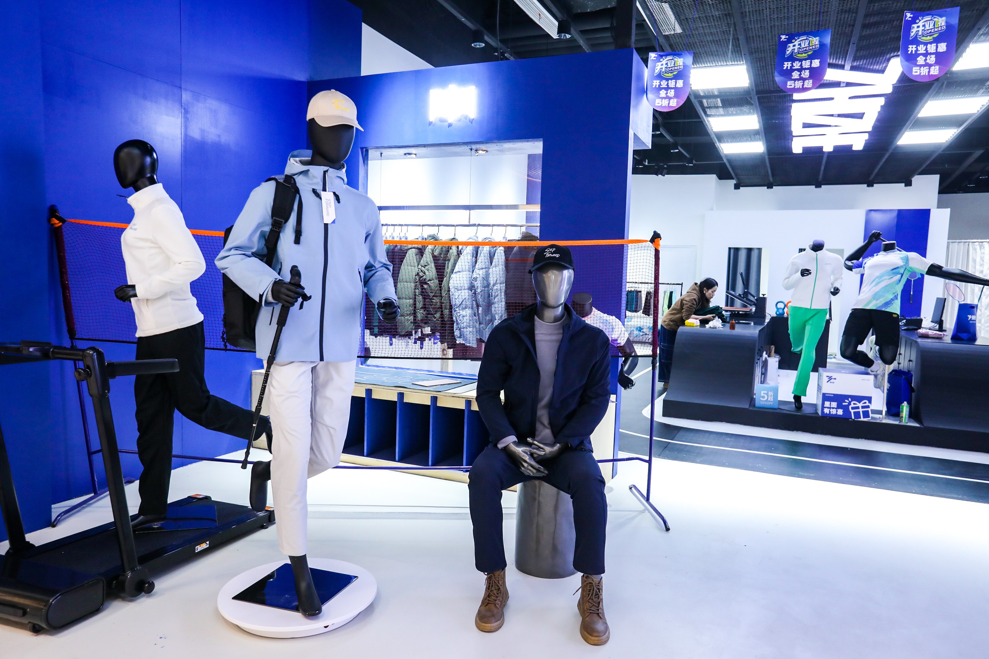 YLI外里全國首店 用運(yùn)動(dòng)與藝術(shù)帶你打破&ldquo;野蠻邊界&rdquo;