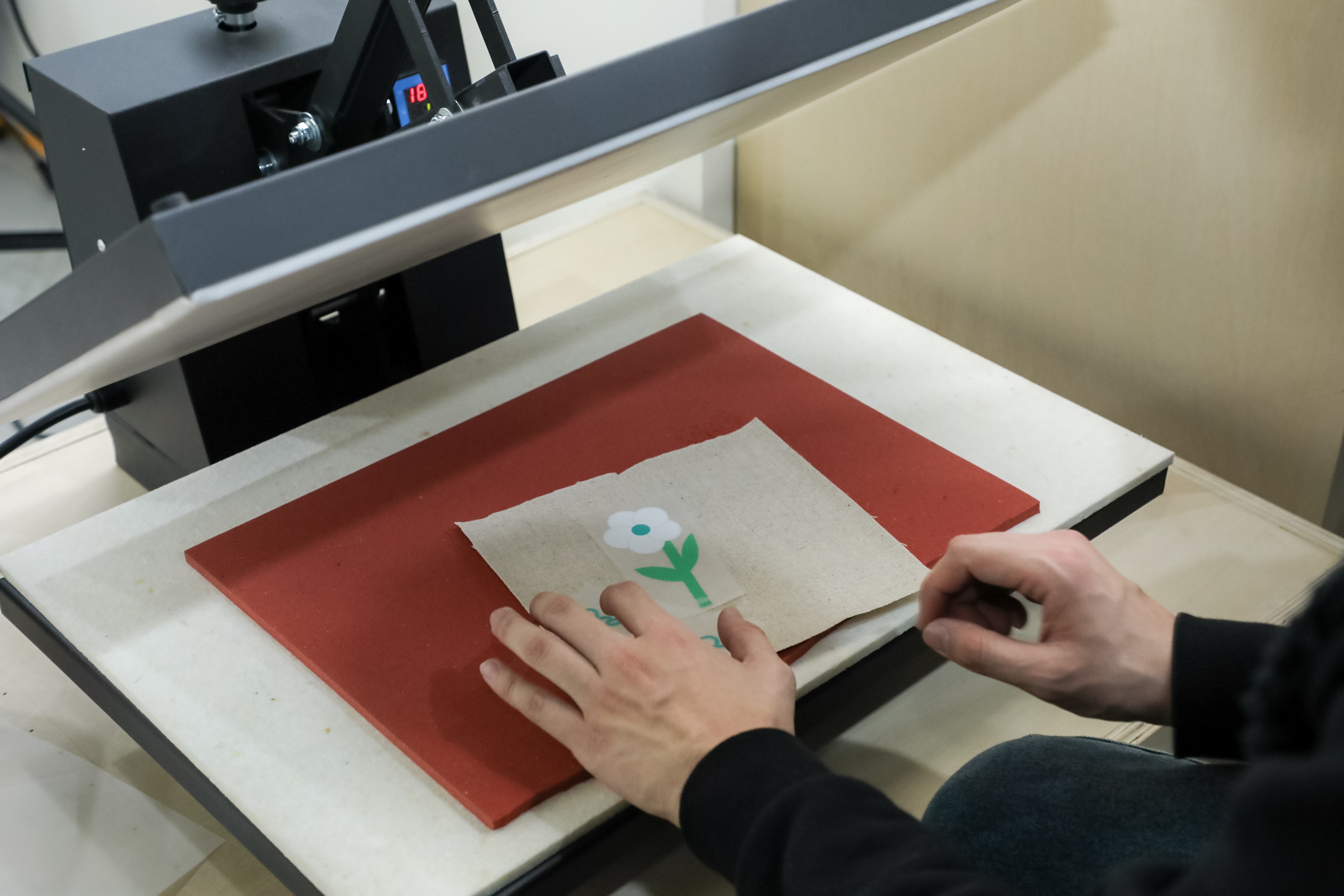 YLI外里全國首店 用運(yùn)動(dòng)與藝術(shù)帶你打破&ldquo;野蠻邊界&rdquo;