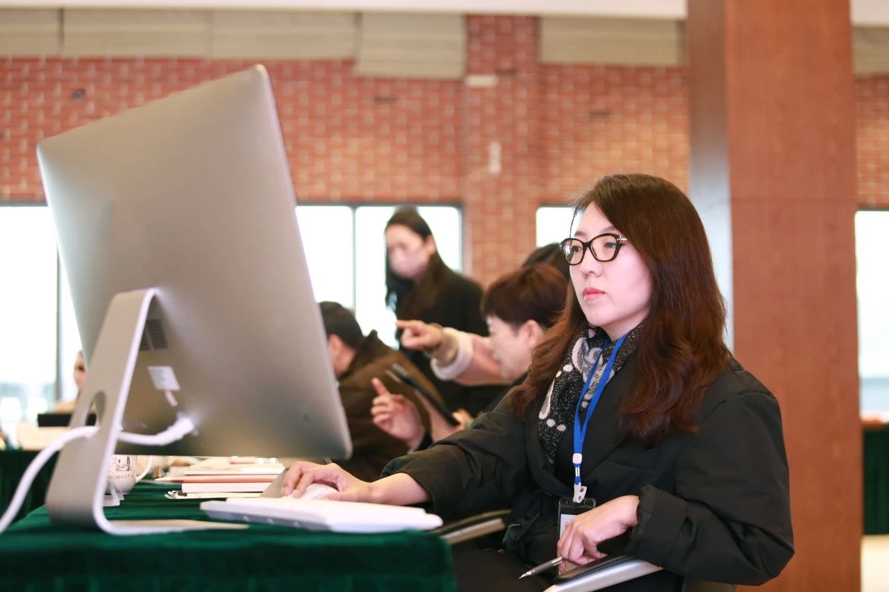 &ldquo;絲&rdquo;路煥新，&ldquo;循&rdquo;道而行&mdash;&mdash;震澤絲綢杯&middot;第八屆大賽正式開評