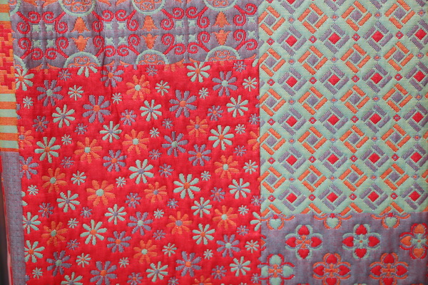 雙層紗面料及制品閃亮華交會(huì)