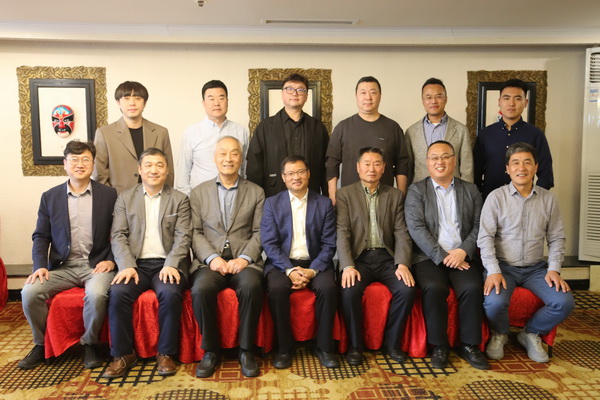 審時(shí)度勢(shì)、共商發(fā)展&mdash;中國(guó)紡織品進(jìn)出口商會(huì)曹甲昌會(huì)長(zhǎng)一行調(diào)研青島家紡行業(yè)