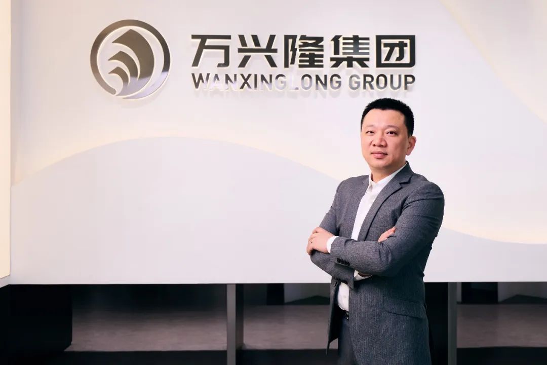 萬興?。合蛐绿豳|(zhì)，打造首選梭織面料合作伙伴