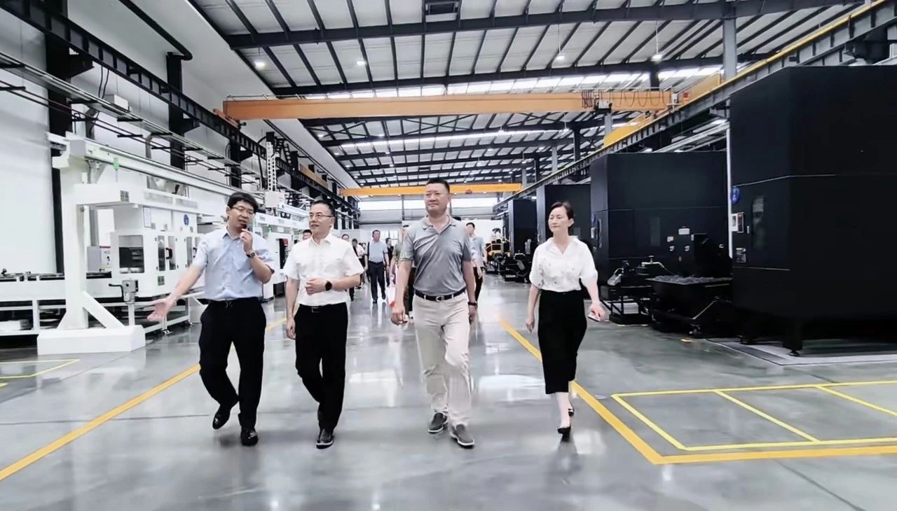 國(guó)產(chǎn)噴氣織機(jī)加速發(fā)力，標(biāo)準(zhǔn)化、智能化制造水平再上新臺(tái)階