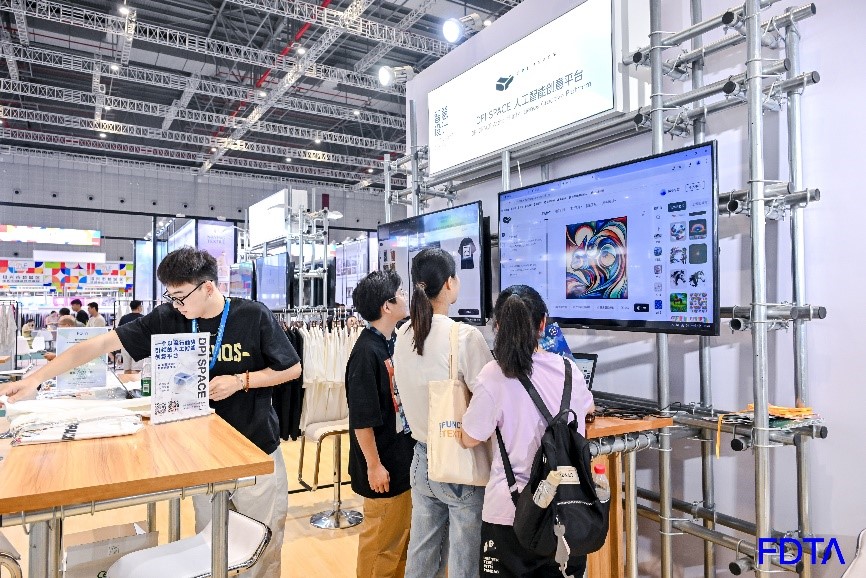 讓數(shù)智力觸手可及，Digital Fashion數(shù)字時尚創(chuàng)新空間共融產(chǎn)業(yè)創(chuàng)新之勢