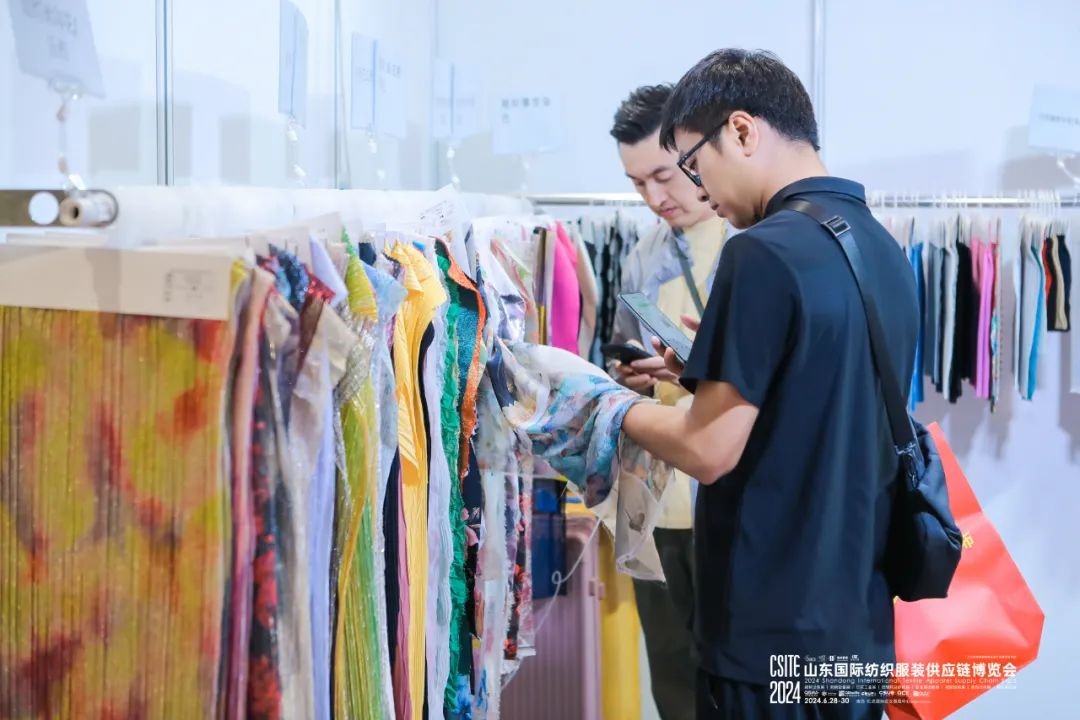 2025第26屆中國(guó)（青島）國(guó)際面輔料及紗線展覽會(huì)