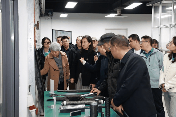 協(xié)同&創(chuàng)新 全面推進集群治理現(xiàn)代化！2024中國紡織產(chǎn)業(yè)集群發(fā)展大會在柯橋召開