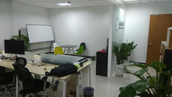 28歲身價(jià)過億：清華男孩的AI電商百億銷售神話之路