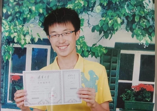 28歲身價(jià)過億：清華男孩的AI電商百億銷售神話之路