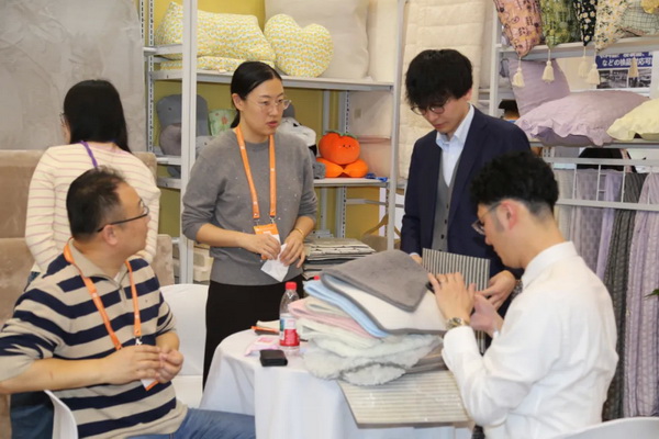 識(shí)變應(yīng)變 拓展外貿(mào)新空間！第33屆華東進(jìn)出口商品交易會(huì)盛大開幕