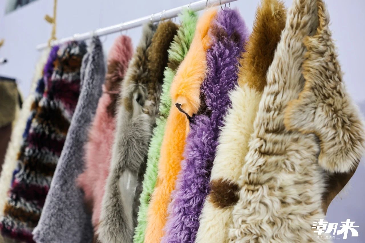 向&ldquo;心&rdquo;而生 逐&ldquo;質(zhì)&rdquo;而行 2025海寧中國(guó)國(guó)際皮革毛皮時(shí)裝面輔料展盛大開幕