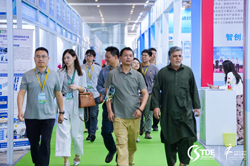 智能印染，解鎖"綠色密碼"！首屆中國浙江紡織印染產(chǎn)業(yè)技術(shù)與設(shè)備展在紹興開幕