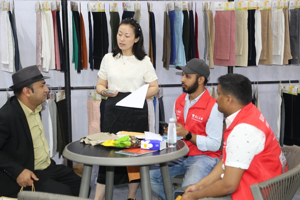 新形勢(shì)、新機(jī)遇，2025柯橋春季國(guó)際紡博會(huì)拉開帷幕，全方位展示中國(guó)紡織發(fā)展的強(qiáng)韌