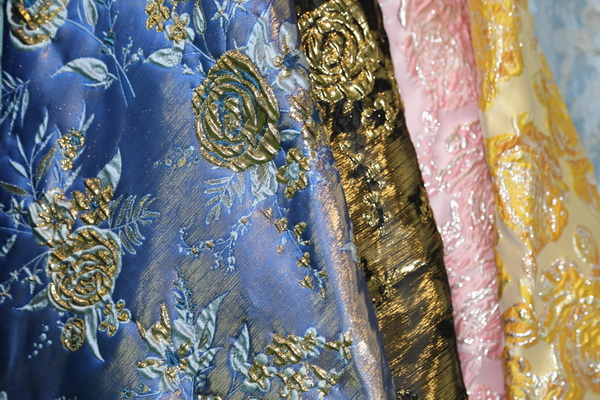 新形勢(shì)、新機(jī)遇，2025柯橋春季國(guó)際紡博會(huì)拉開帷幕，全方位展示中國(guó)紡織發(fā)展的強(qiáng)韌