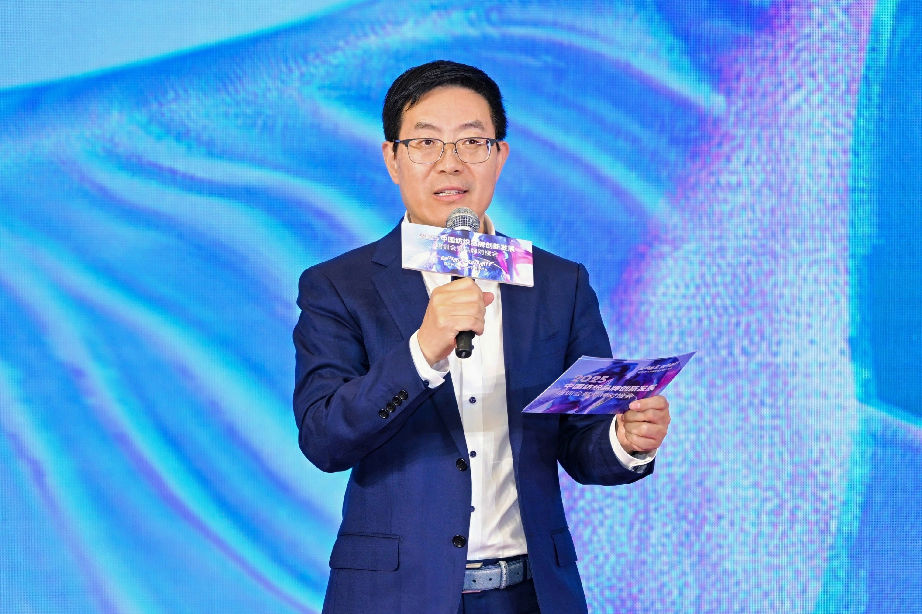 內(nèi)外兼修，柯橋這場活動描繪中國紡織品牌的創(chuàng)新發(fā)展路徑