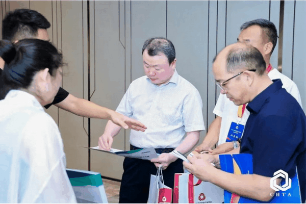  2025中國家紡協(xié)會床品年會在沭陽召開，揭開健康家紡消費密碼