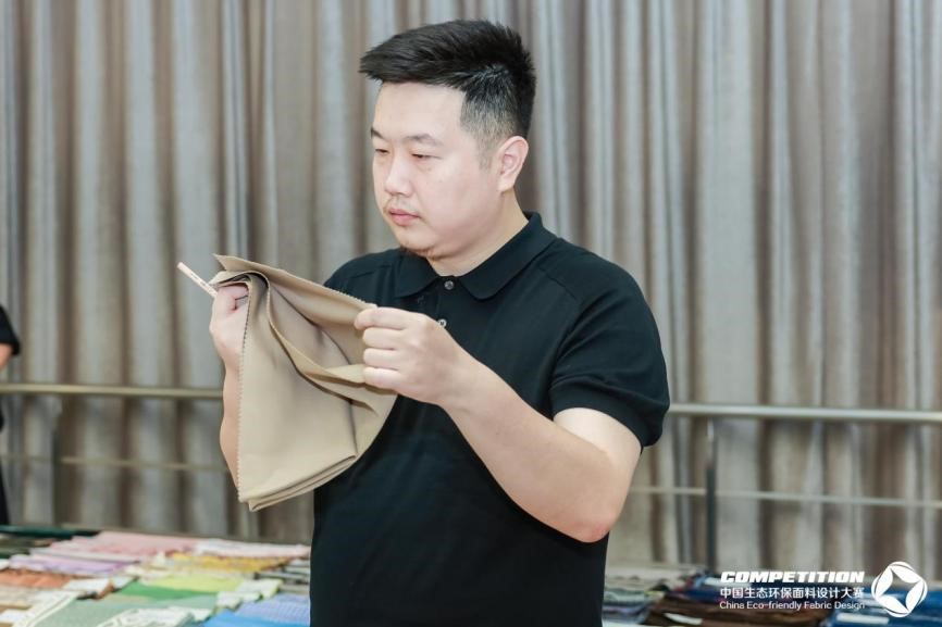 2800款面料&ldquo;綠動時尚&rdquo;，2025第八屆中國生態(tài)環(huán)保面料設計大賽評審會在盛澤舉辦！