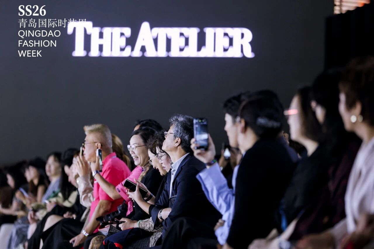 潮涌浮山灣畔 時(shí)尚綺夢啟航--2025中國（青島）國際時(shí)裝周盛大啟幕！