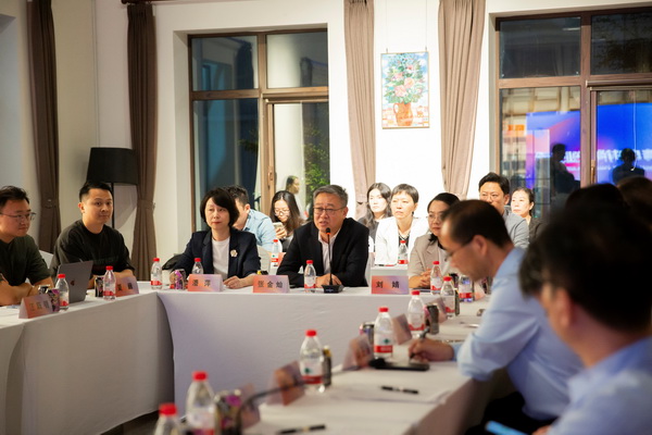  共繪時尚新藍圖--&ldquo;2025青島時尚產業(yè)峰會&rdquo;圓滿舉行