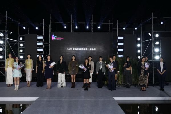 &ldquo;華秀&rdquo;璀璨，紡織谷變身老城區(qū)時尚秀場