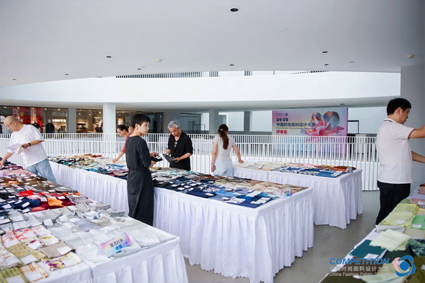 紡都盡顯國際范！2025柯橋時尚周積淀十載再啟航