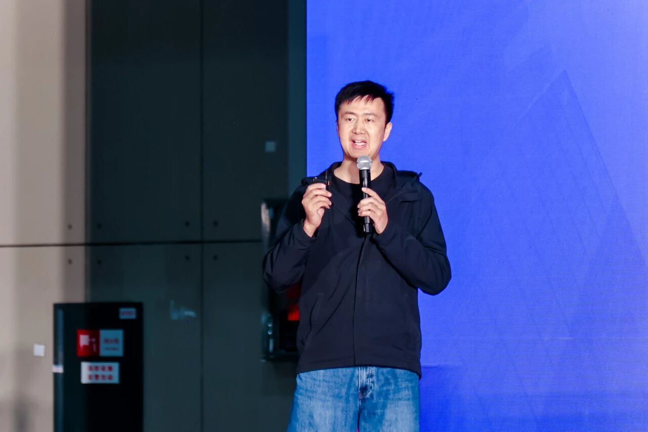 工會(huì)聚力繪暖色，AI賦能啟新章｜以&ldquo;人本+科技&rdquo;雙輪驅(qū)動(dòng)擘畫行業(yè)新圖景