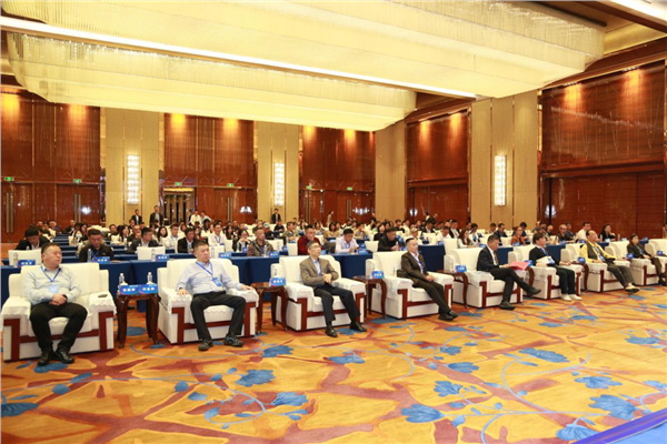 &ldquo;投資唐王城，融入新絲路&rdquo;第三師圖木舒克市牛仔全產(chǎn)業(yè)鏈合作洽談會(huì)在中山舉行