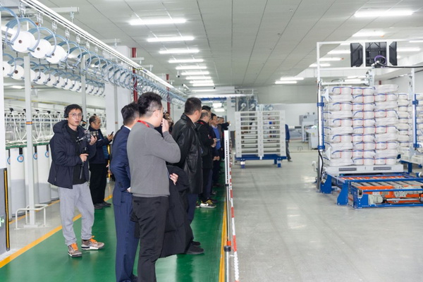 【凝聚共識(shí)，智創(chuàng)未來(lái)】2025年噴氣渦流紡產(chǎn)業(yè)發(fā)展大會(huì)暨中棉行協(xié)噴氣渦流紡行業(yè)分會(huì)年會(huì)在射陽(yáng)圓滿落幕